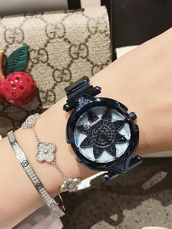 Sunflower Pattern Women's watch